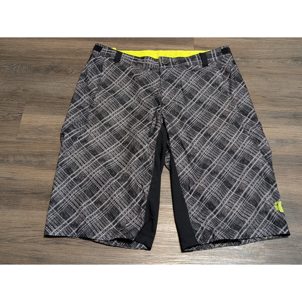 Pearl Izumi Mens XL Mountain Bike Shorts‎ Black Gray Plaid Baggy Cycling MTB